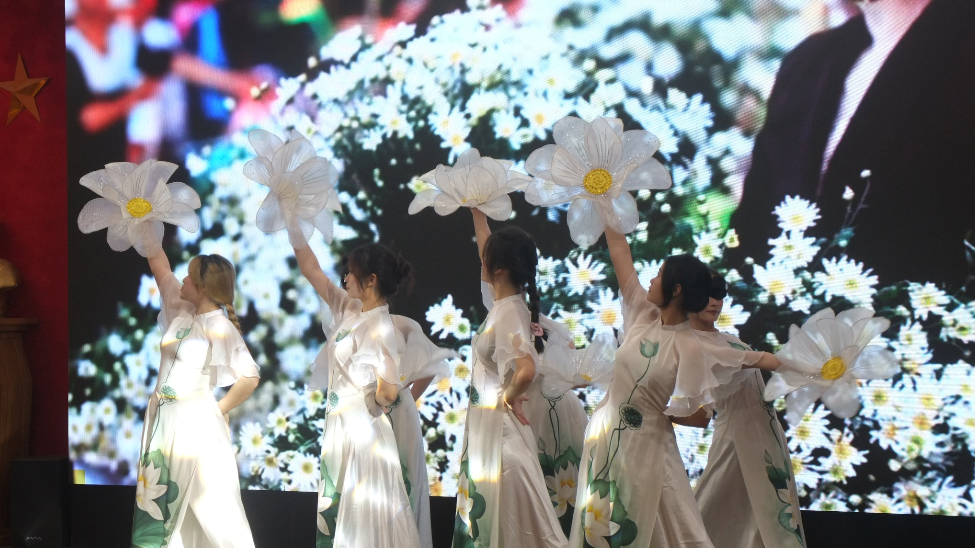 다이남대학교 2025 한국문화축제 축하 공연
