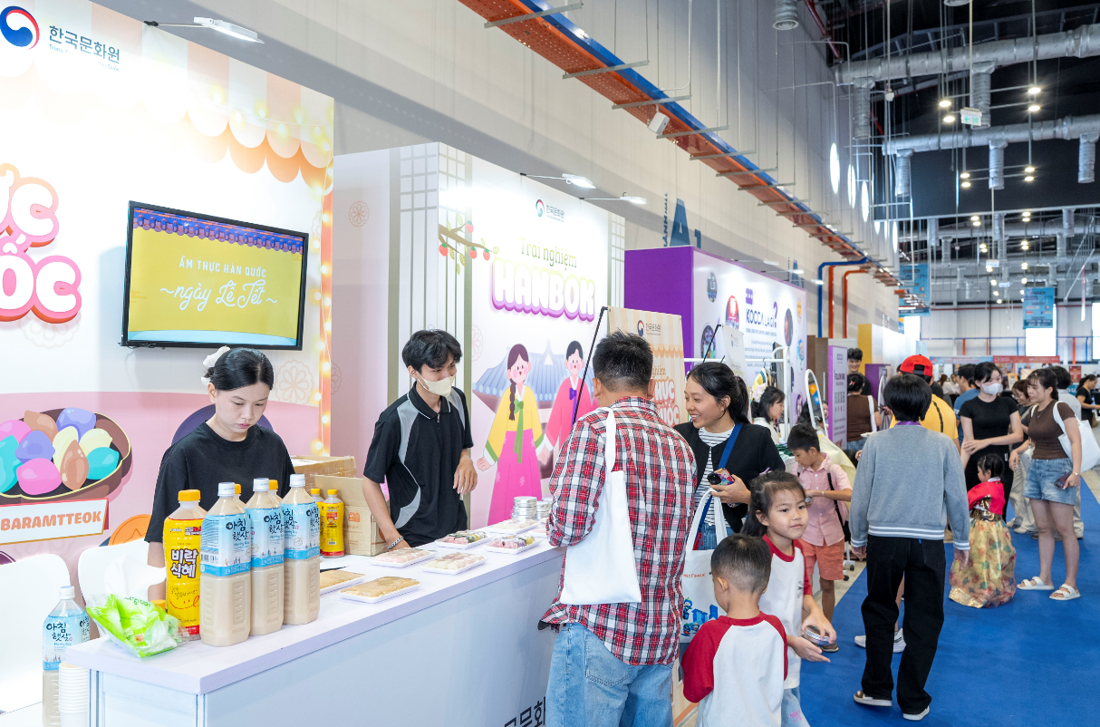 주베트남한국문화원 음식 부스