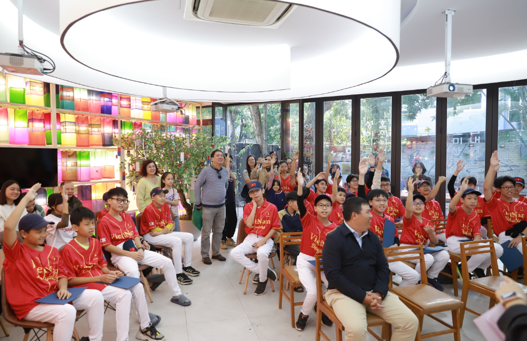 학생들과 교류 활동 - 퀴즈 타임