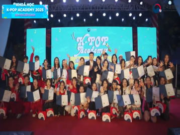 VIDEO HIGHLIGHT TỔNG KẾT KHÓA HỌC K-POP ACADEMY 2025 KHU VỰC MIỀN TRUNG 