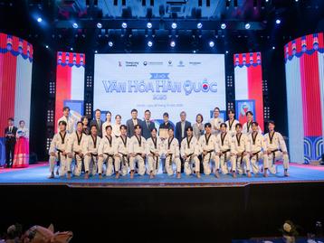 TRUNG TÂM VĂN HÓA HÀN QUỐC PHỐI HỢP CÙNG TRƯỜNG ĐẠI HỌC THĂNG LONG TỔ CHỨC LỄ HỘI VĂN HÓA HÀN QUỐC 2025