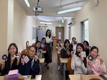  LỚP HỌC VĂN HÓA THÁNG 11 – TRẢI NGHIỆM NGHỆ THUẬT THƯ PHÁP HÀN QUỐC CALLIGRAPHY