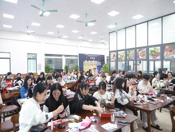  TỔ CHỨC CHƯƠNG TRÌNH TÌM HIỂU VÀ TRẢI NGHIỆM VĂN HÓA HÀN QUỐC CÙNG ĐẠI HỌC CÔNG NGHIỆP HÀ NỘI