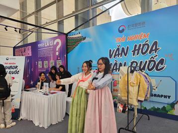 GIAN HANFG TRẢI NGHIỆM VĂN HÓA HÀN QUỐC TẠI ASEAN K-FOOD FAIR 2026