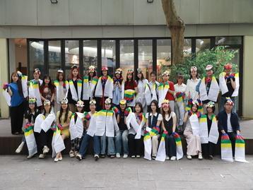 SINH VIÊN TRƯỜNG ĐẠI HỌC ĐẠI NAM TRẢI NGHIỆM LÀM MẶT NẠ VÀ MÚA MẶT NẠ TRUYỀN THỐNG HÀN QUỐC